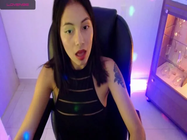 Live sex webcam photo for Addisonclark9 #263901302