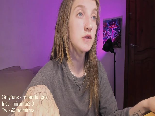Live sex webcam photo for Miranda2_0 #254944335