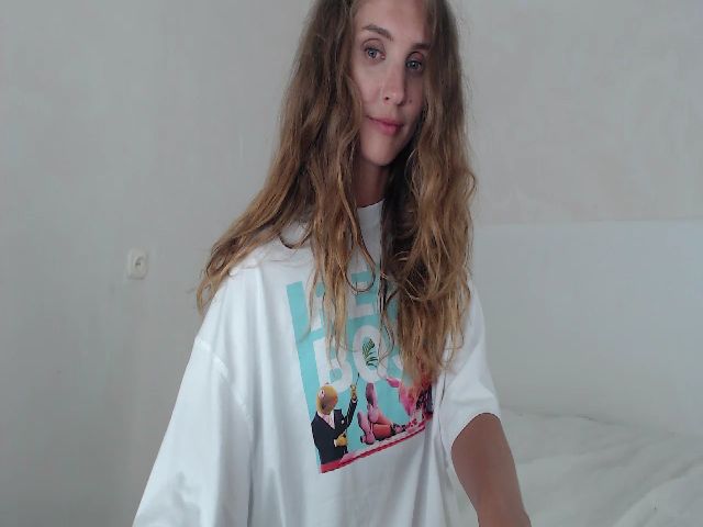 Live sex webcam photo for CherryChristy #259694600