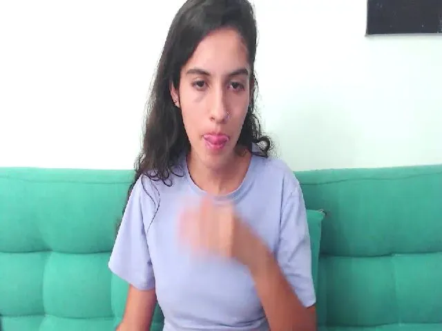 Live sex webcam photo for Lailypink #261075913