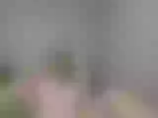 Live sex webcam photo for MomKsenia #240836644