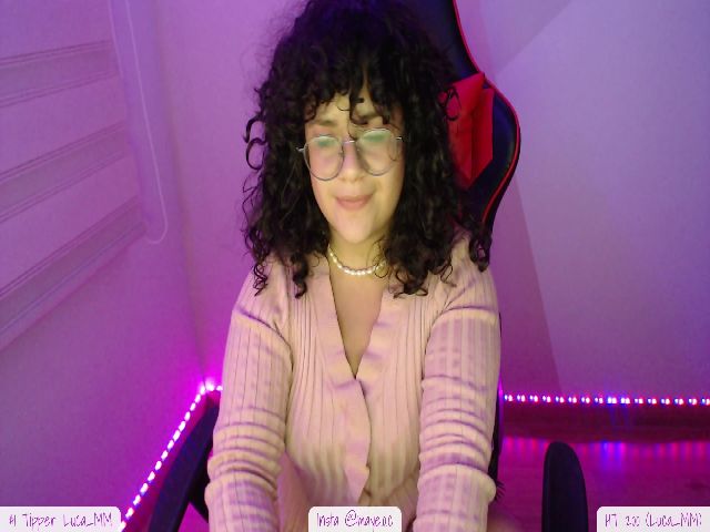 Live sex webcam photo for Isabela_1 #255031933