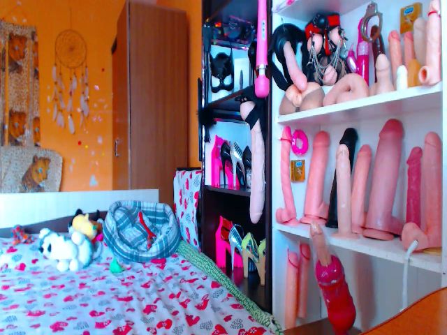 Live sex webcam photo for Cuminmenowbby #253109461