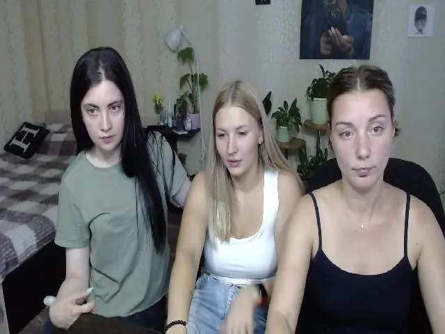 Live sex webcam photo for UrBlack_Kitty #263752642
