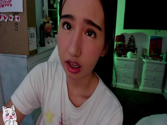 Live sex webcam photo for AnnieJulieth #261946444