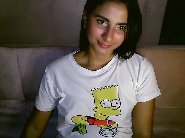 Live sex webcam photo for Sarita30 #260608896