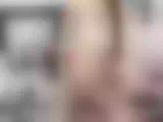 Live sex webcam photo for Elliza717 #252967922