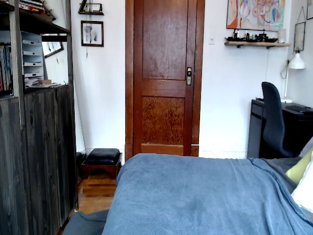 Live sex webcam photo for Gamine_dream #258803197