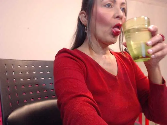 Live sex webcam photo for DirtyAnalx #241134155