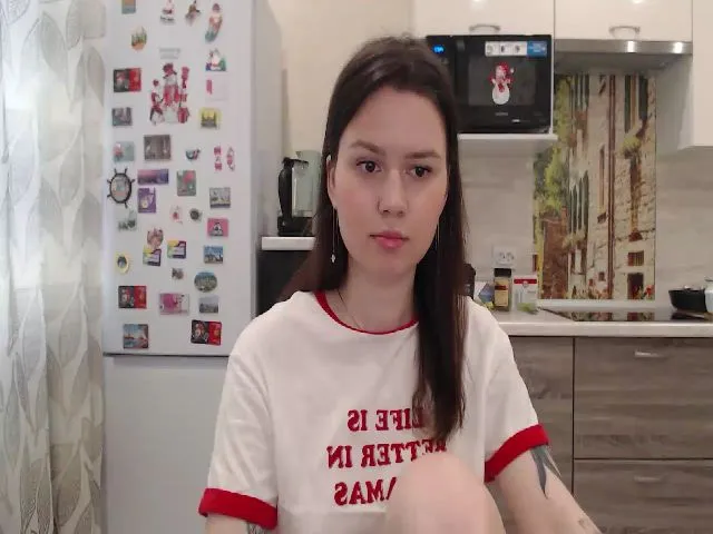 Live sex webcam photo for WonderXGirlXX #263059905