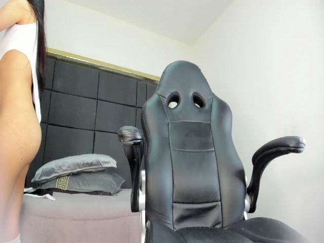 Live sex webcam photo for Marnie_Jones #254741535