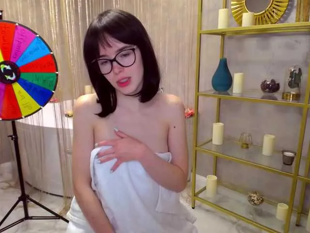 Live sex webcam photo for RaspberryJjam #241027631