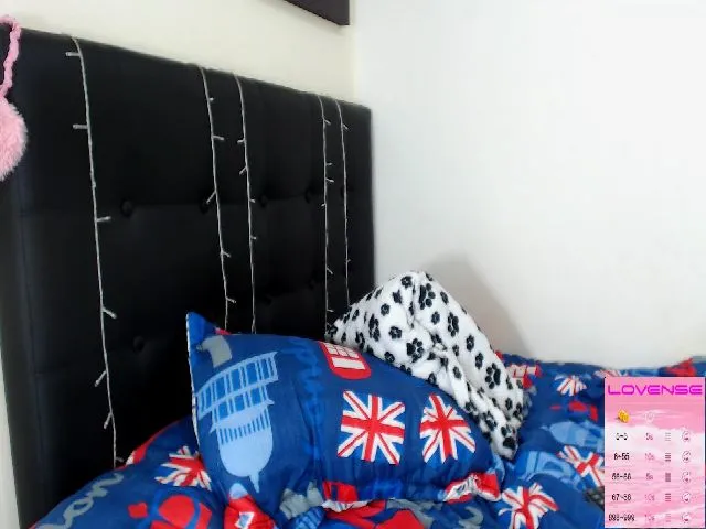 Live sex webcam photo for vero05 #253648683