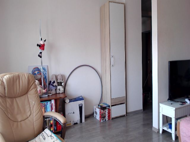 Live sex webcam photo for HoneyIAmHome #257377886