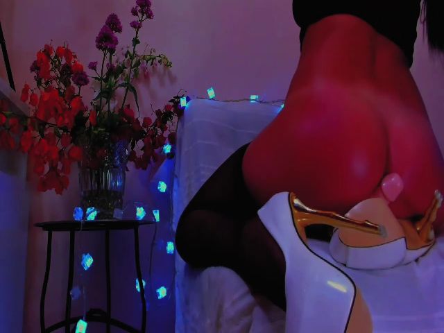 Live sex webcam photo for Angelinque #252277552