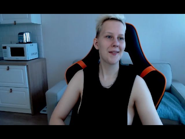 Live sex webcam photo for Oh_daisy #262628229