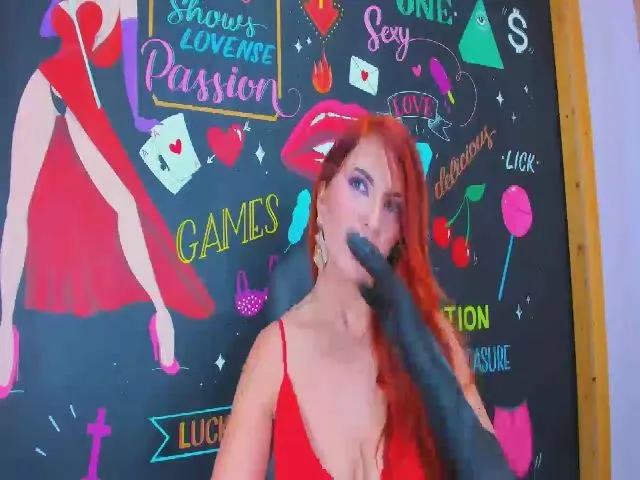 Live sex webcam photo for ScarletWhite1 #262581191