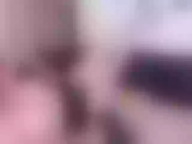 Live sex webcam photo for QueenofMordor #252958353