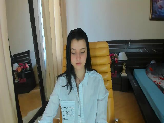 Live sex webcam photo for SoniNex #255609072