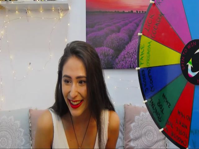 Live sex webcam photo for MaraW #256923596