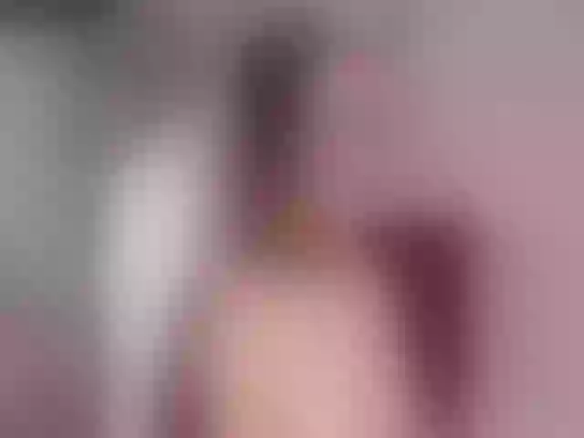 Live sex webcam photo for Sun_kissed1 #262581488