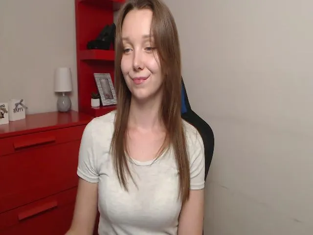 Live sex webcam photo for Little_ZOE #265443382