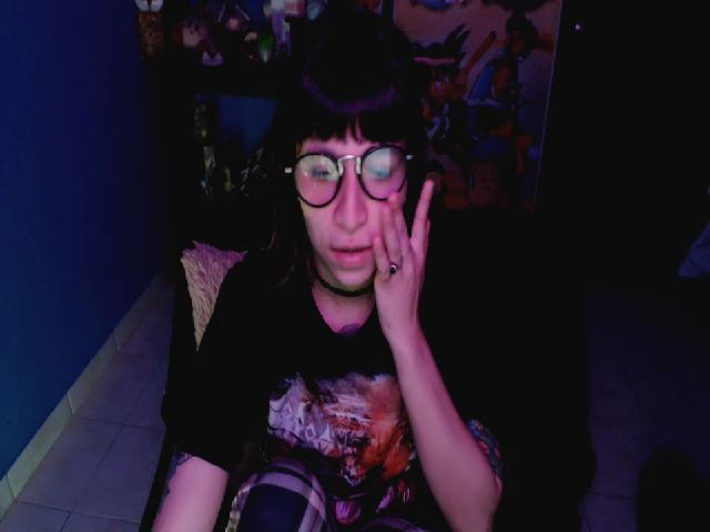 Live sex webcam photo for umaru_michae #252968162