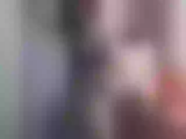 Live sex webcam photo for SmilingAlis #258398829