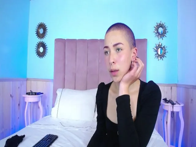 Live sex webcam photo for HardorDie #256404443