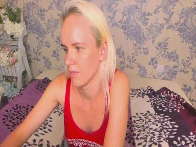 Live sex webcam photo for SusanSmite #254959288
