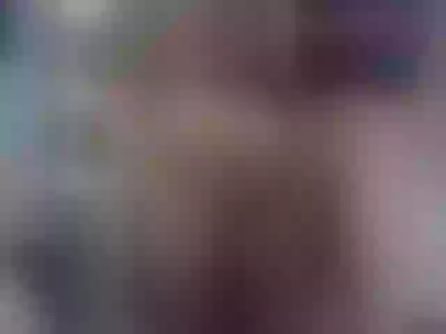 Live sex webcam photo for IndianMama #252566271