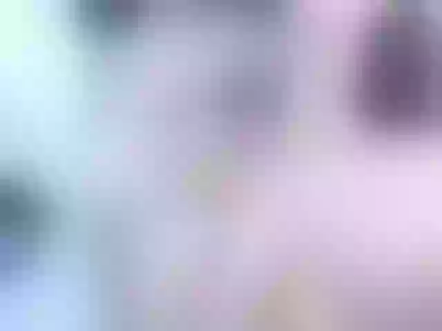 Live sex webcam photo for CarolineJames #263100657