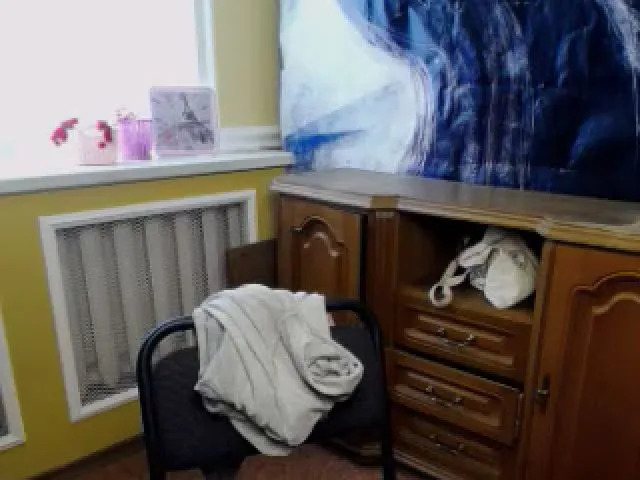 Live sex webcam photo for MonLais #264894319