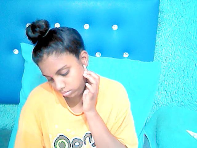 Live sex webcam photo for Indianpride #258797150