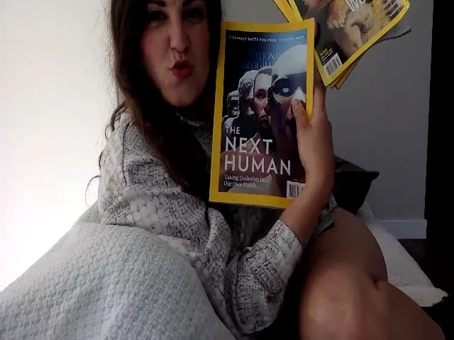 Live sex webcam photo for PennieGold #261741051