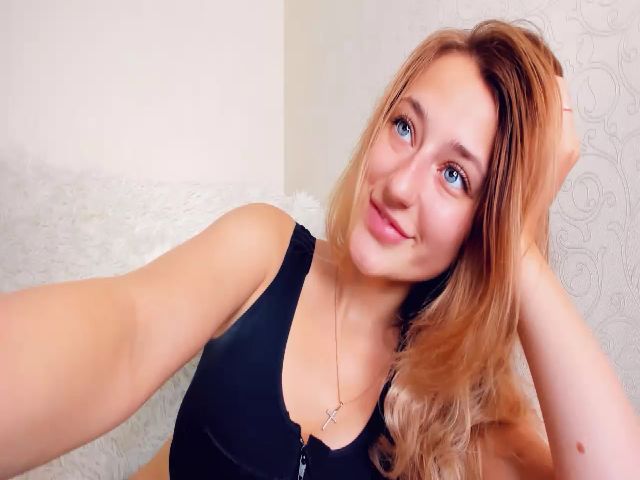 Live sex webcam photo for JNeir_ #261358524