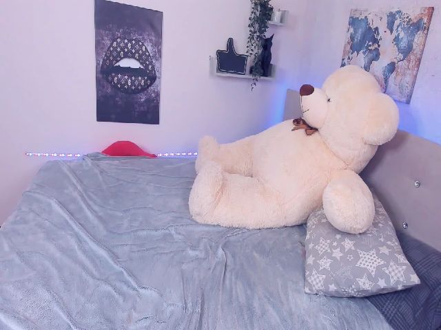 Live sex webcam photo for AnabelAris #264905685