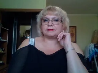 Live sex webcam photo for LOLA88888 #240660064