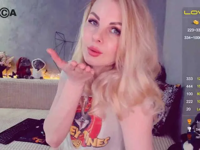 Live sex webcam photo for LiluDallass #287915569