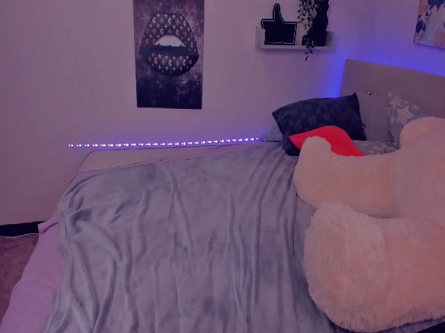 Live sex webcam photo for AnabelAris #254198993