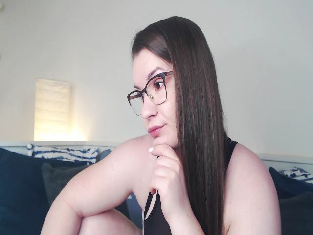 Live sex webcam photo for EveGoddes #253093179