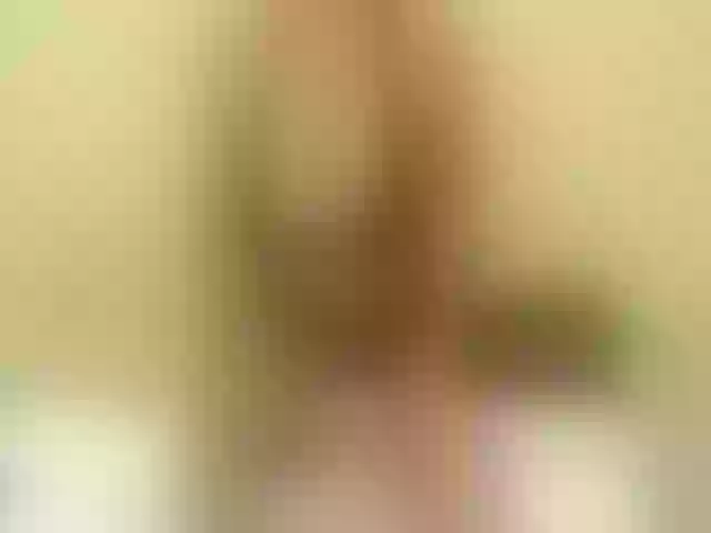 Live sex webcam photo for Lilly_Diaz #287880520