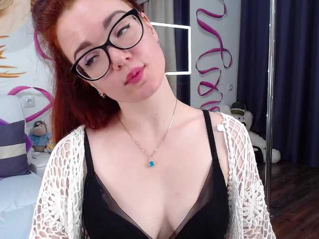 Live sex webcam photo for AngelaWhityX #242349281