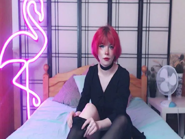 Live sex webcam photo for MinaSanna #265471134