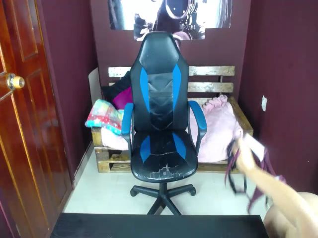Live sex webcam photo for Hana_cute #254597876