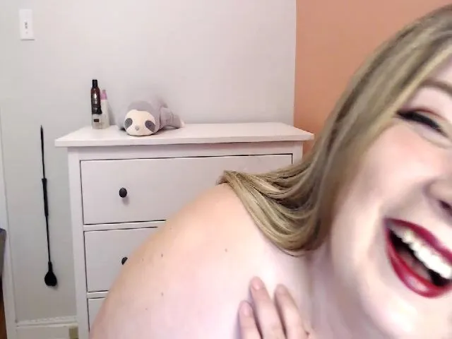 Live sex webcam photo for Gracie #254613370