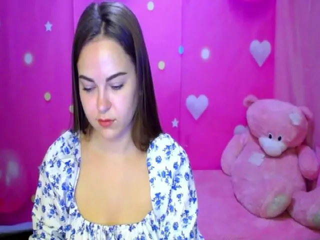 Live sex webcam photo for Bee_Sweety_ #257044602