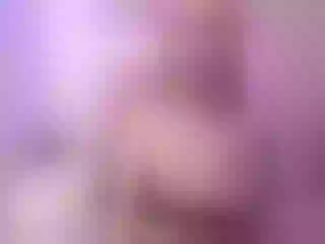 Live sex webcam photo for Sophie_pink18 #255182242