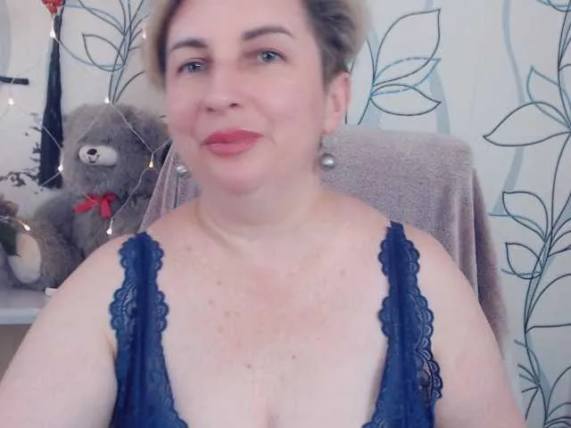 Live sex webcam photo for DepravedMadam #251540112