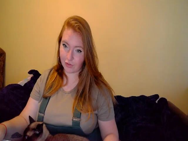 Live sex webcam photo for Mandarinka0 #257526772